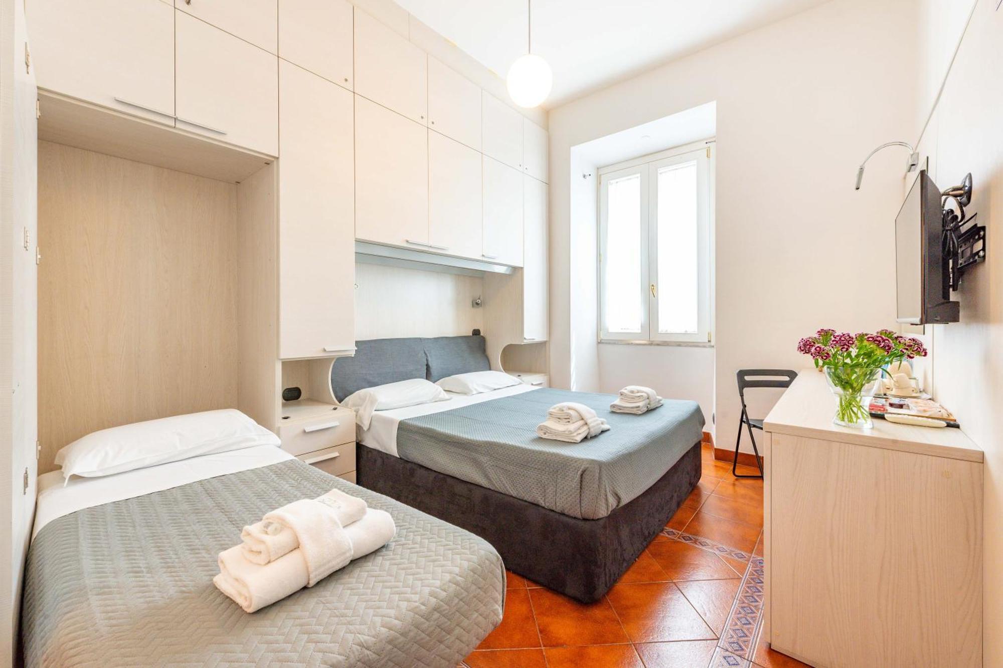 Готель Andenis Tiber House Рим Екстер'єр фото