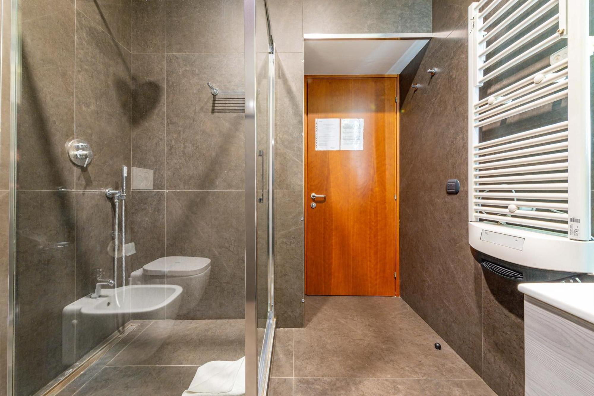 Готель Andenis Tiber House Рим Екстер'єр фото
