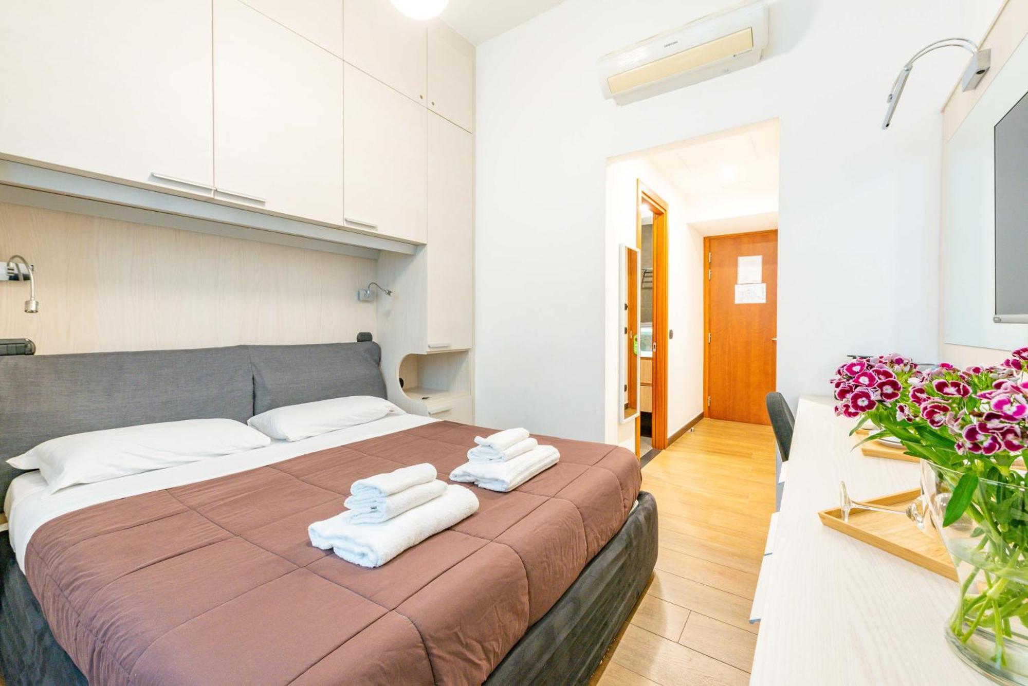 Готель Andenis Tiber House Рим Екстер'єр фото